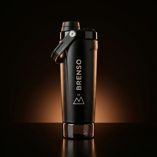 BRENSO Shaker Zwart — dubbelwandige shaker met flip-dop, draaghandvat en BRENSO-logo